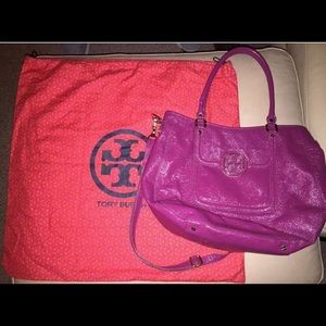 Tory Burch Amanda Hobo